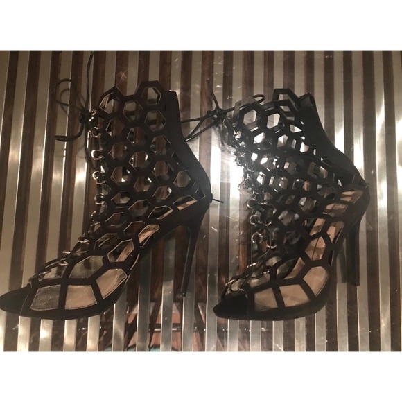 Black suede cage booties LIKE NEW CONDITION SZ 10 - Picture 3 of 5